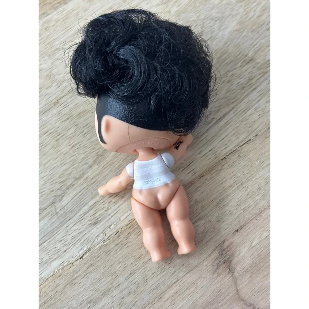 MGA LOL Surprise Boys Series 1 King Bee Doll Black Silver Hair Blue Eyes 3 Inch